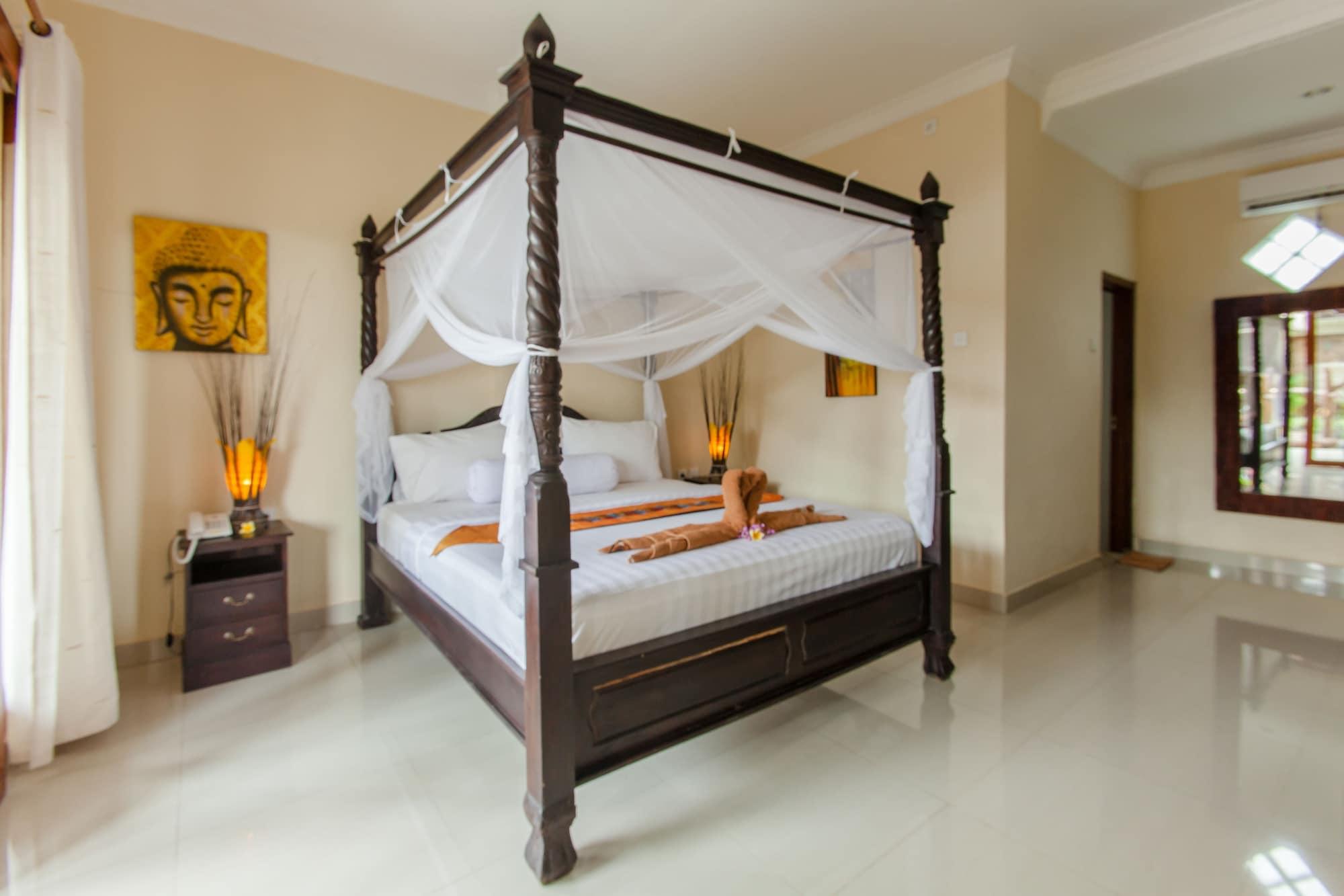 Liyer House Hotel Lodtunduh Bagian luar foto