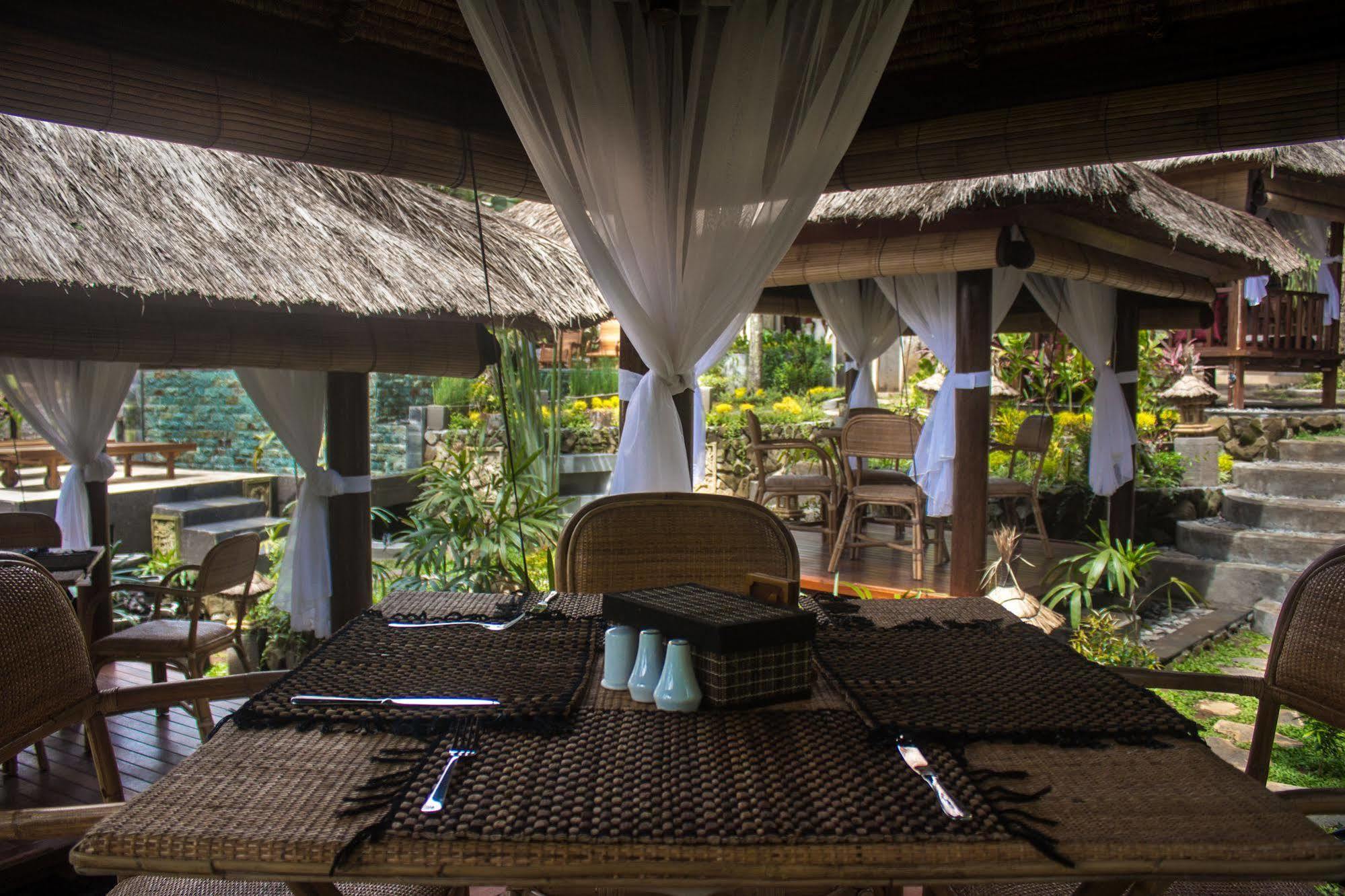 Liyer House Hotel Lodtunduh Bagian luar foto
